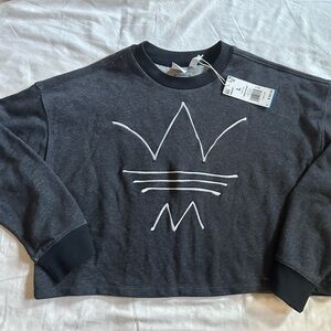 NWT adidas cropped embroidered sweatshirt
